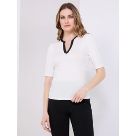 Contrast Neckline 3/4 Sleeve Top
